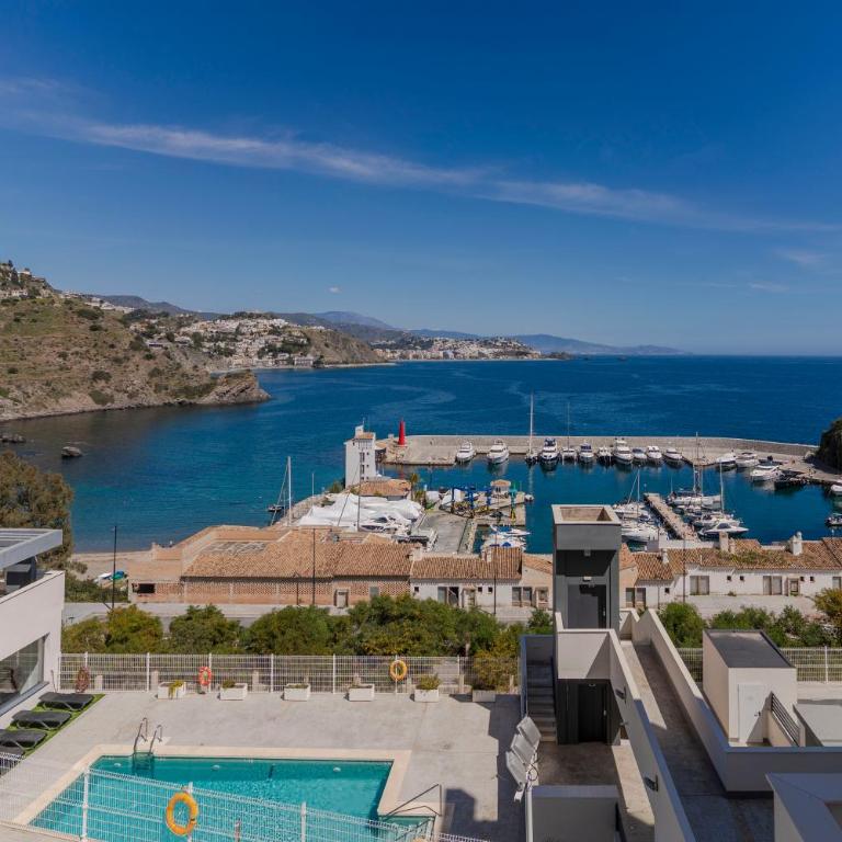 RentitSpain - Almuñécar - Icon Marina con Piscina y Terraza al Mar - Two-Bedroom Apartment - 94