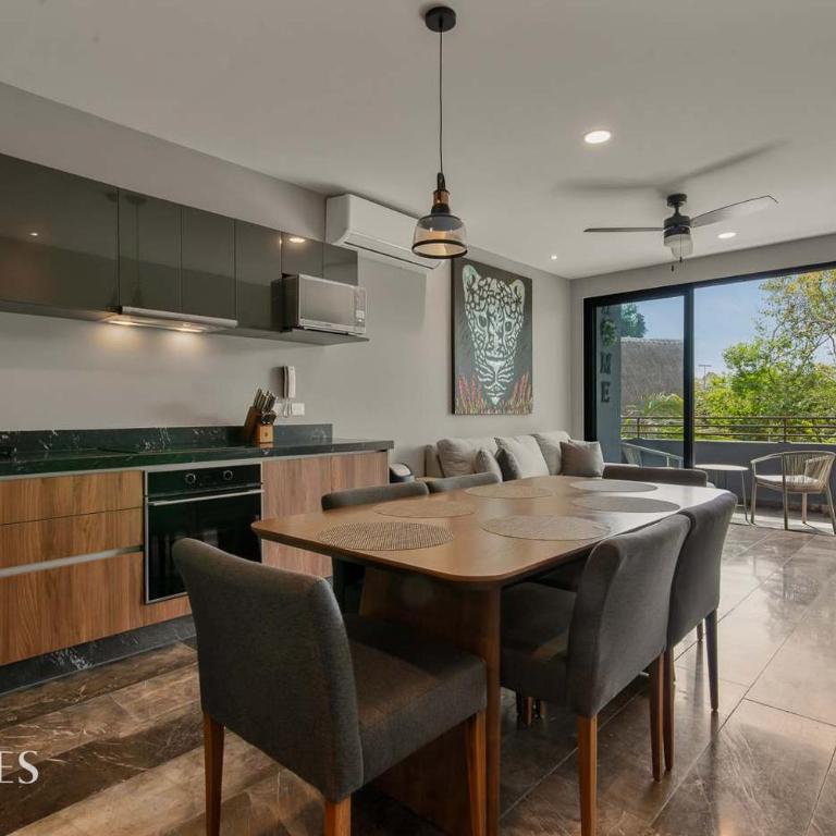 Stylish Pool View • 1BR w/Balcony • Sauna + Gym - Apartment - 2