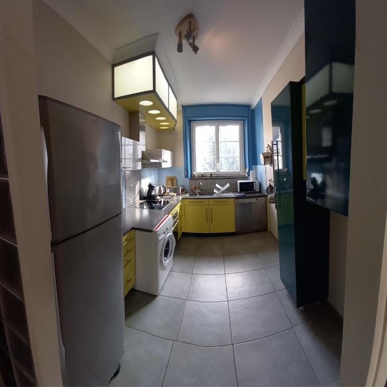 L'Ensoleillé - Spacieux - Central - Confortable - Appartamento con 2 Camere da Letto - 5
