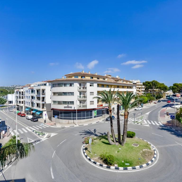 Flat 58 - City Center Moraira - Three-Bedroom Premium Apartment - 1
