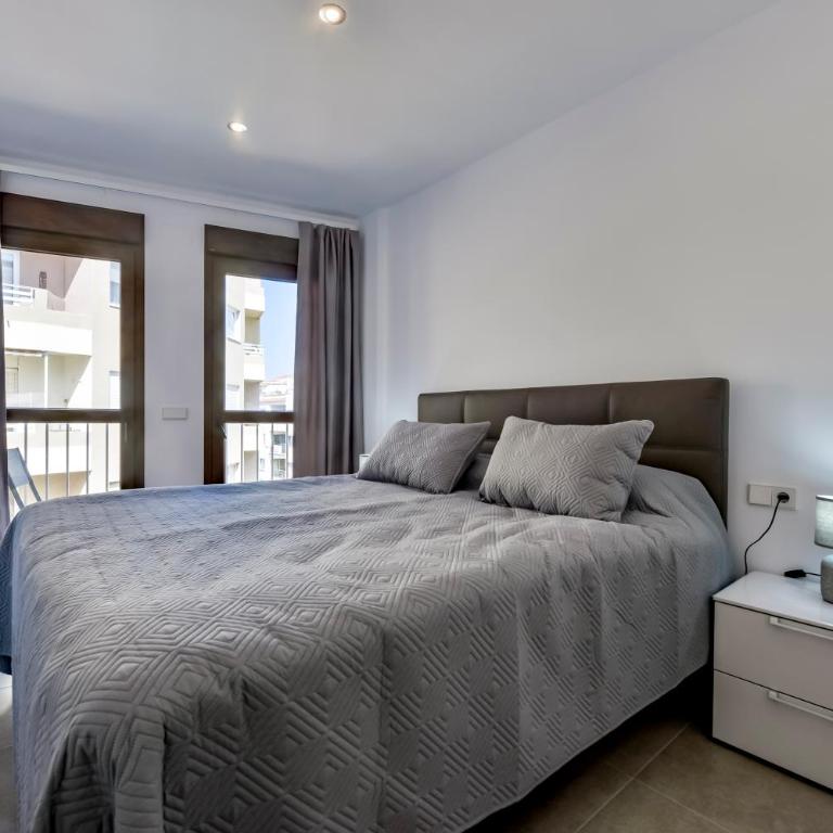 Flat 58 - City Center Moraira - Three-Bedroom Premium Apartment - 10
