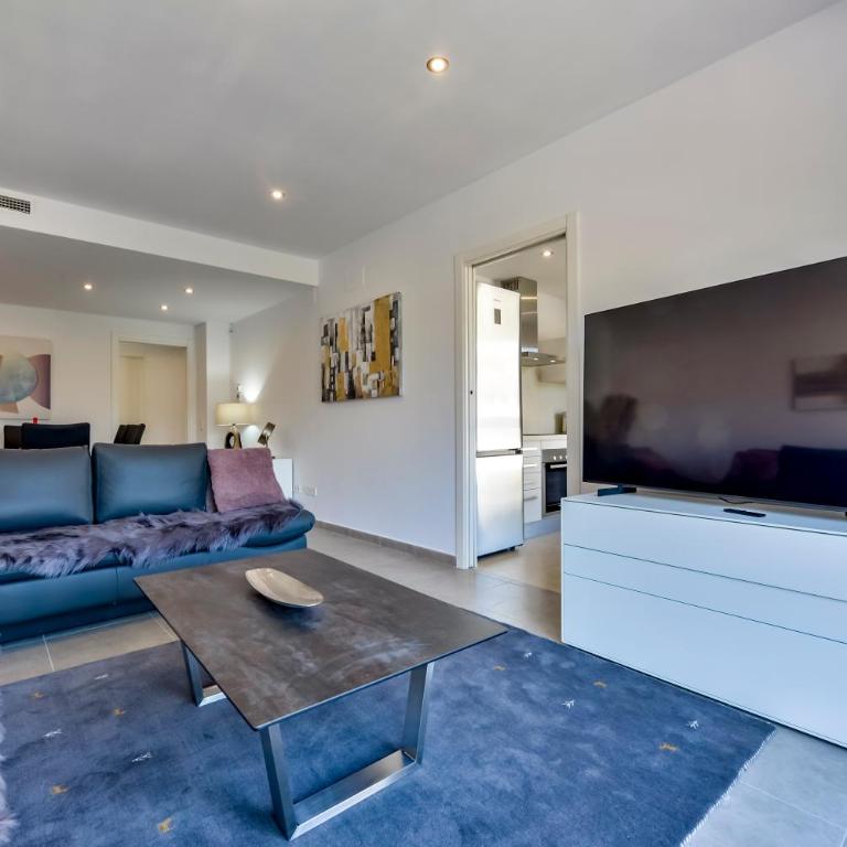 Flat 58 - City Center Moraira - Three-Bedroom Premium Apartment - 17