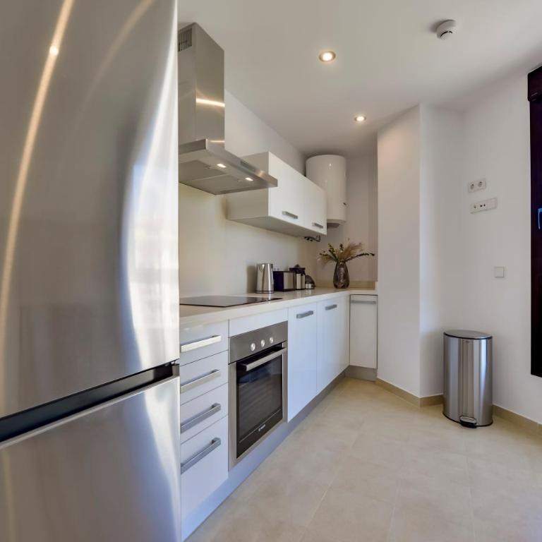 Flat 58 - City Center Moraira - Three-Bedroom Premium Apartment - 21