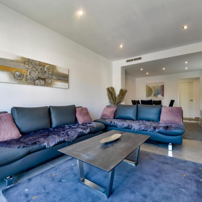 Flat 58 - City Center Moraira - Three-Bedroom Premium Apartment - 16