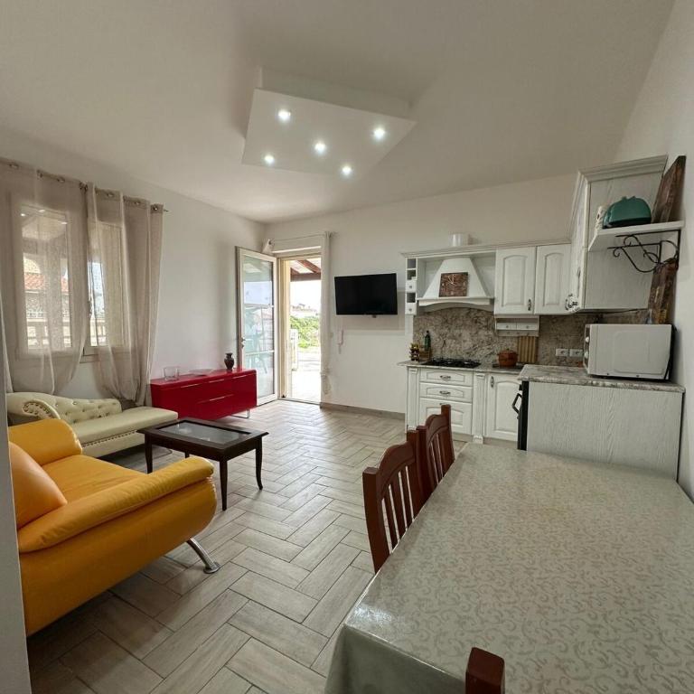 Casa Francesca - Appartamento con 2 Camere da Letto - 9
