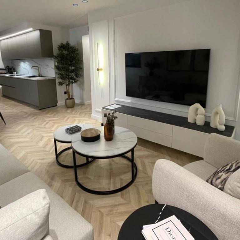 Exclusivo Apartamento en el centro de Murcia - Two-Bedroom Deluxe Apartment - 2