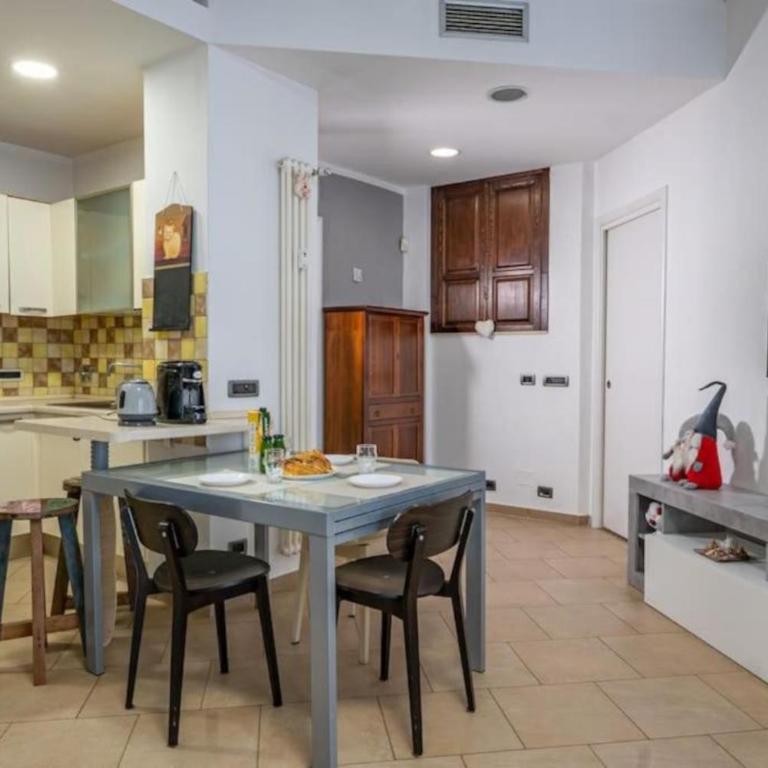 A due passi dal mare - free Parking - Appartamento con 2 Camere da Letto - 31