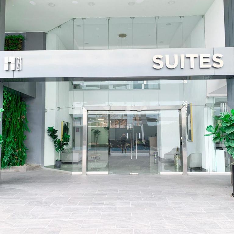 Suite frente al mall del sol, sofa cama cerca al aeropuerto - Suite Deluxe - 26