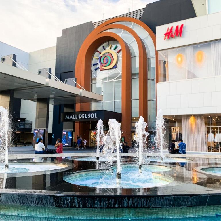 Suite frente al mall del sol, sofa cama cerca al aeropuerto - Suite Deluxe - 33