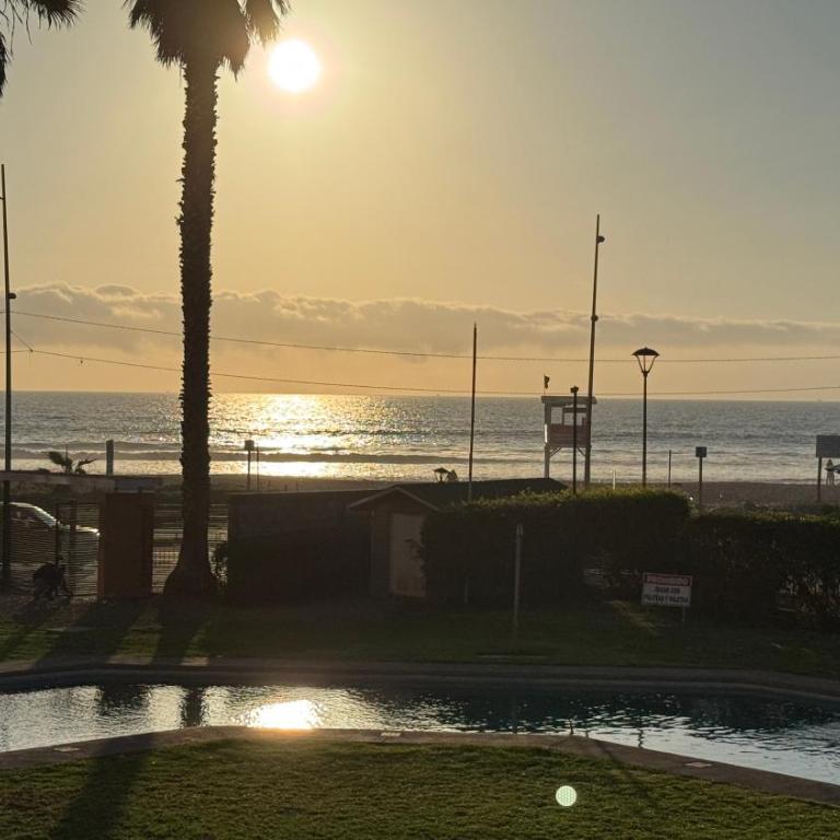 Condominio Agua Marina - Apartamento de 4 dormitorios con vistas a la piscina - 9