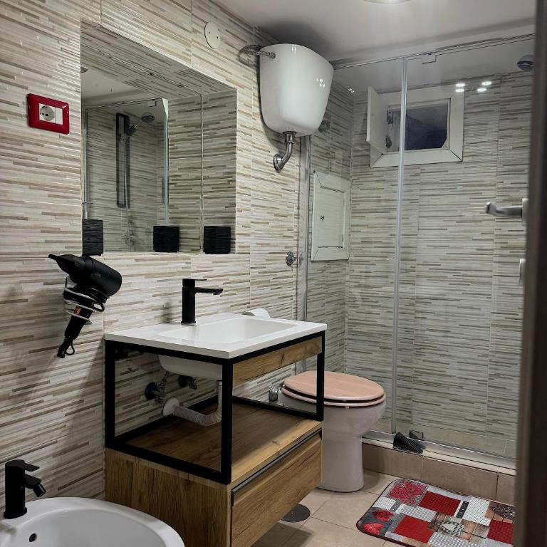 Frizzi & Lazzi House - Appartamentino su 2 Livelli - 34
