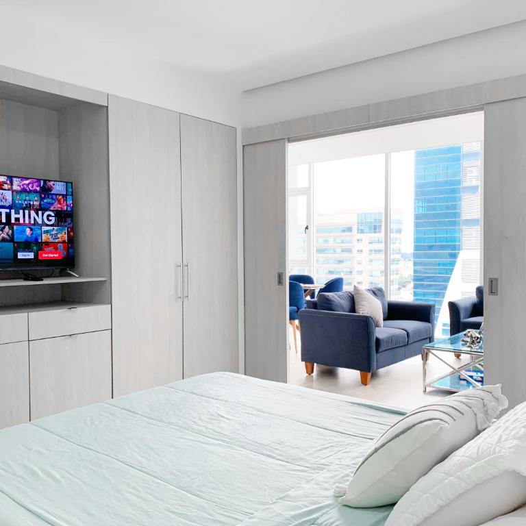 Suite Empresarial, cerca al mall del sol, cama, parqueo, sofa cama - Suite - 10