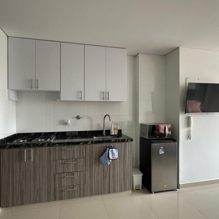 Nirvana Deluxe Studios - 5min de Clínica Valle de Lili y CC Jardín Plaza - Apartamento de 1 dormitorio - 12