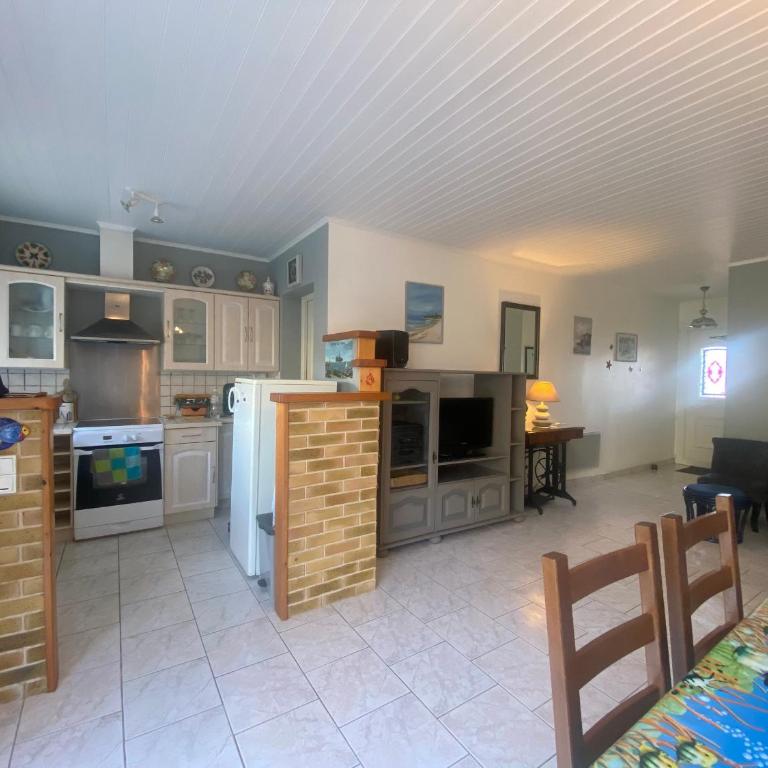 Maison Plain-Pied avec Jardin Proche Forêt et Plages à La Tranche-sur-Mer - FR-1-22-259 - Casa de vacaciones (6 adultos) - 17