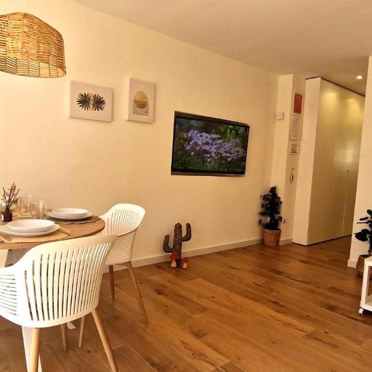 Brisa Marina Stay a unos pasos del mar - One-Bedroom Apartment - 12