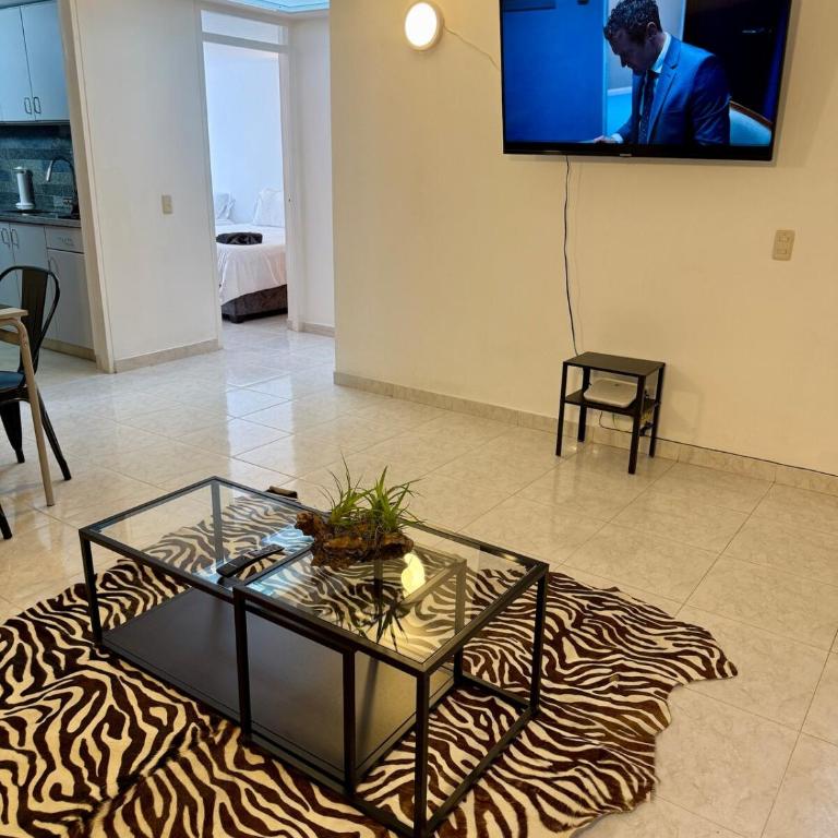 Luxury Urban Escape - Loft with Modern Amenities - Apartamento de 2 dormitorios con vistas al jardín - 18