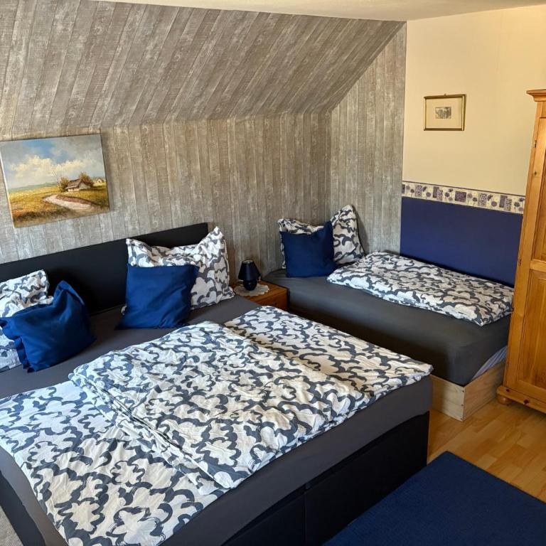 Gasthaus Luggwirt - Vierbettzimmer mit Gemeinschaftsbad - 5