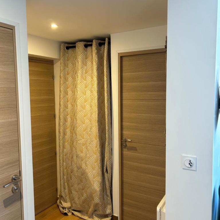 Villa Altitude 587 - Appartement 2 Chambres de Luxe avec Terrasse - 31