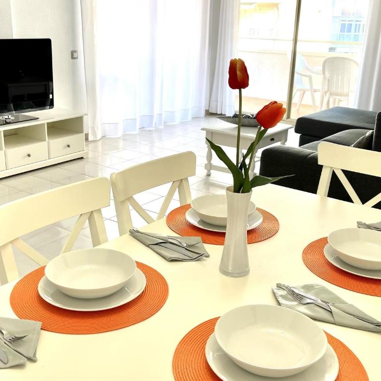 APARTBEACH PARADIS PARK con VISTAS PLAYA - Apartment - 13