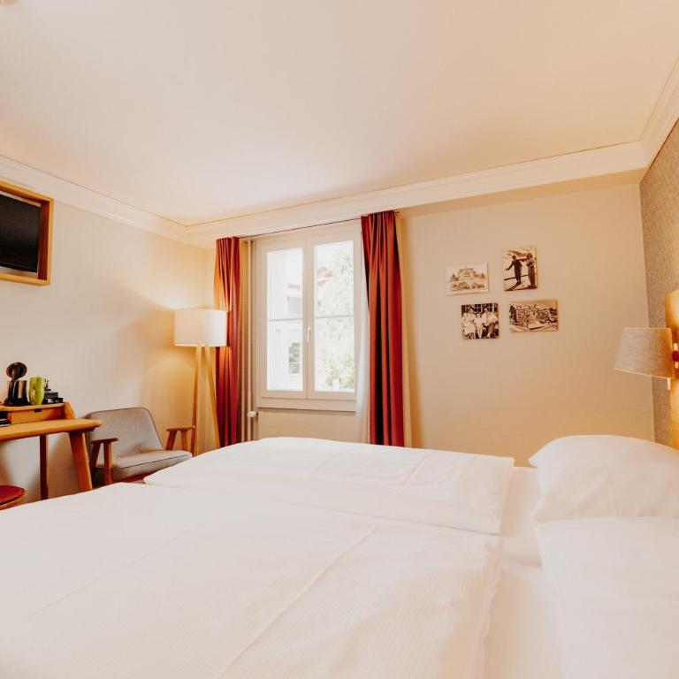 Parkhotel Schoenegg - Deluxe Zweibettzimmer mit Gartenblick - 4