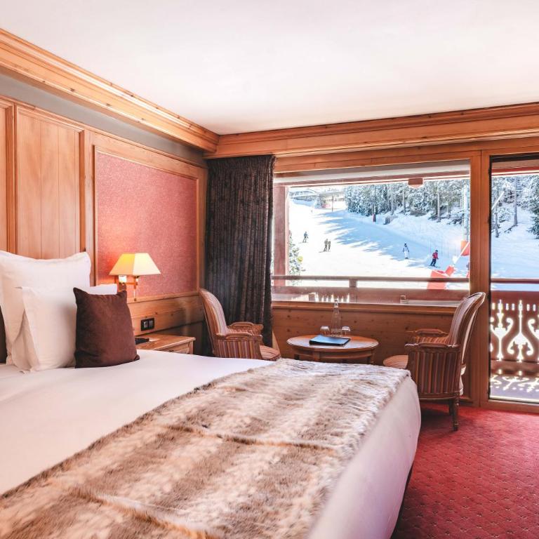 Hotel Le Carlina Courchevel 1850 - Chambre Double Prestige - Vue sur Piste de Ski - 7