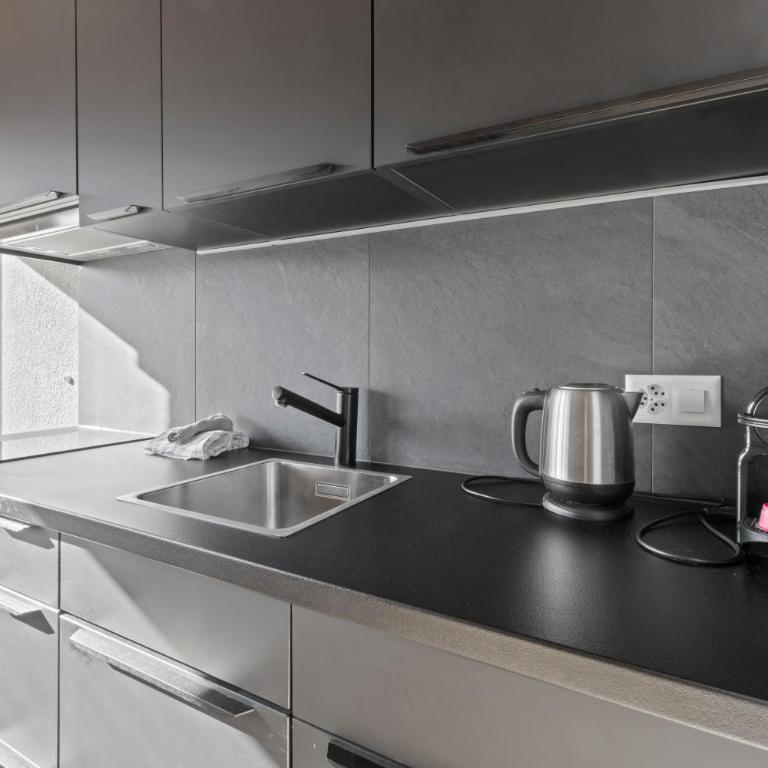 Superbe studio avec une vue magnifique - Apartment mit 1 Schlafzimmer - 6