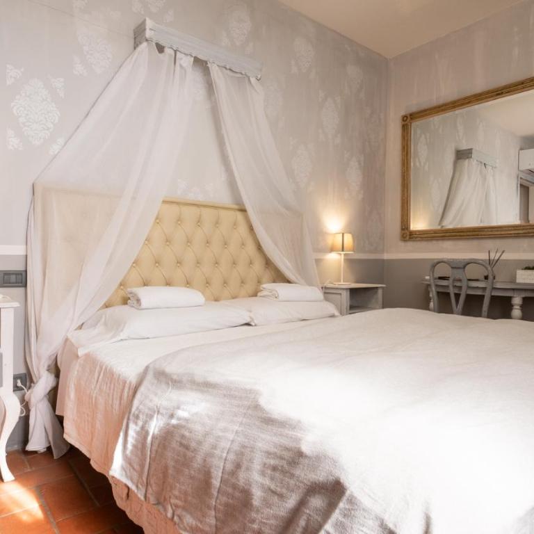 Il Castagnolo Country B&B - Comfort Quadruple Room - 9