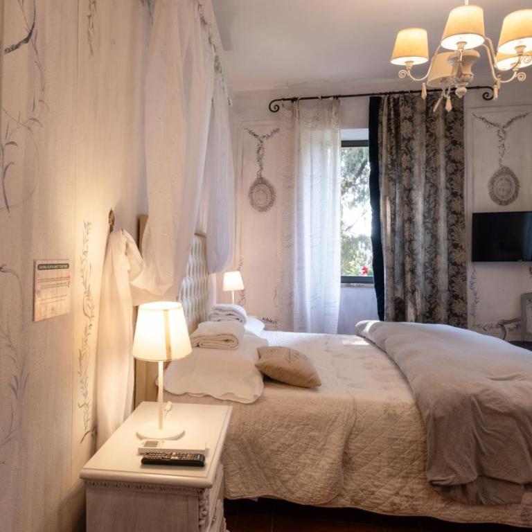 Il Castagnolo Country B&B - Double Room with Pool View - 7