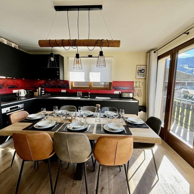 Bartavelles A2 - Appartement de charme dans Châtel - Three-Bedroom Apartment - 9