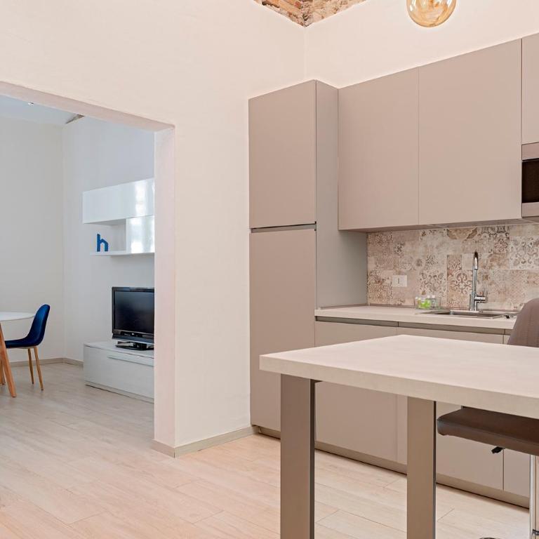 Homiday- Casa L- Pace e Comfort sul mare - Two-Bedroom Apartment - 10