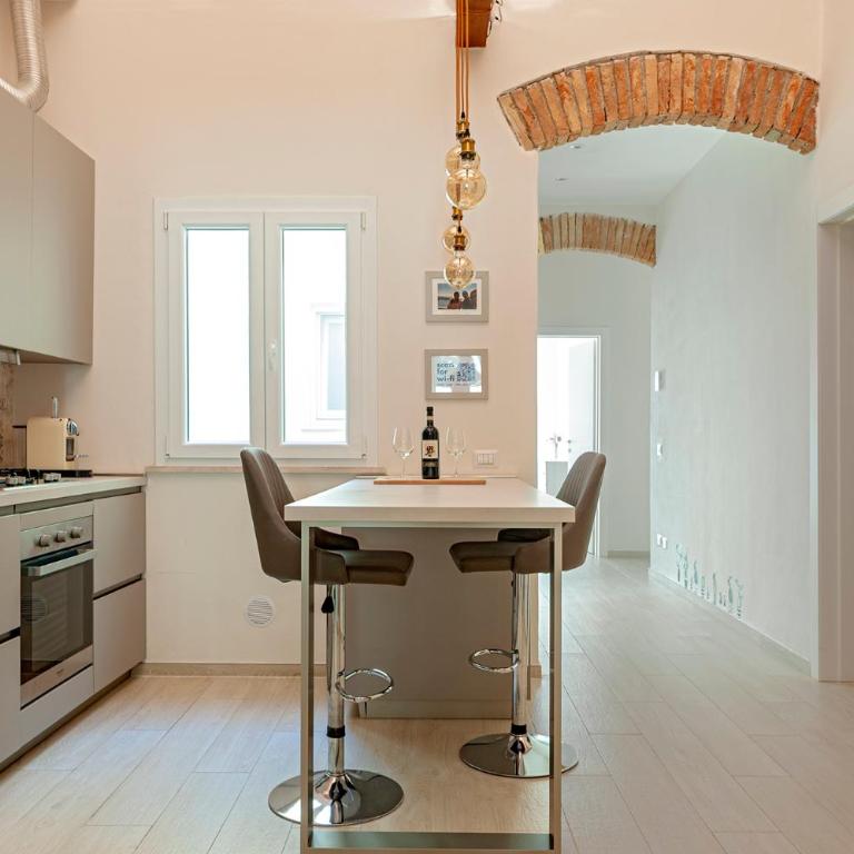 Homiday- Casa L- Pace e Comfort sul mare - Two-Bedroom Apartment - 5