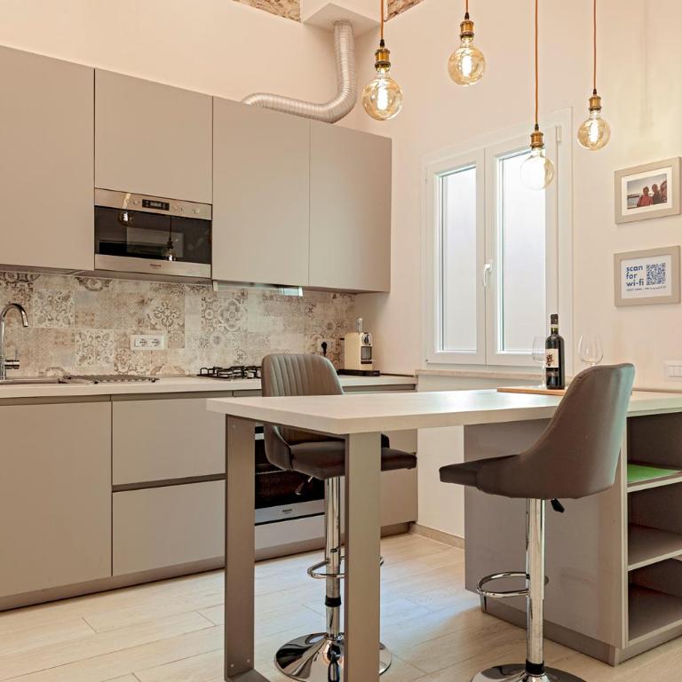 Homiday- Casa L- Pace e Comfort sul mare - Two-Bedroom Apartment - 7