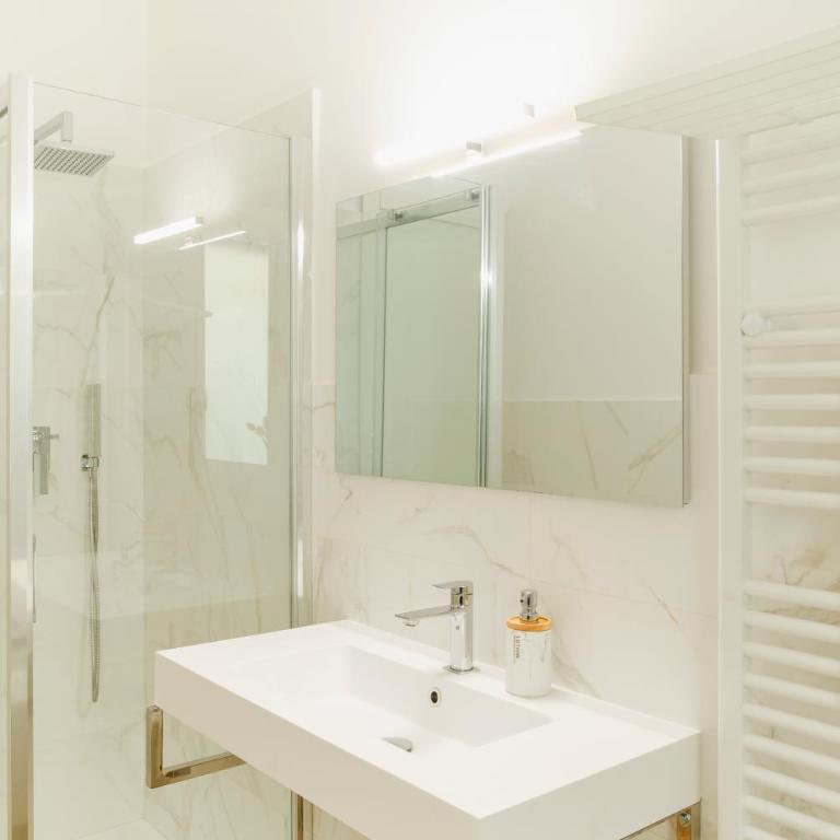 Suite 155 - Appartamento con 1 Camera da Letto - 14