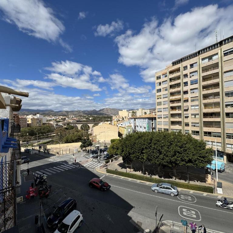 PLAZA IGLESIA HappyVila - One-Bedroom Apartment with Terrace - 24