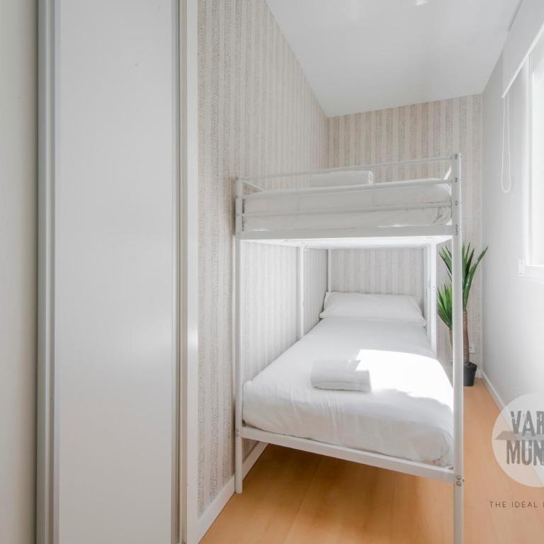Leon Urban Suites - Two-Bedroom Apartment - 4