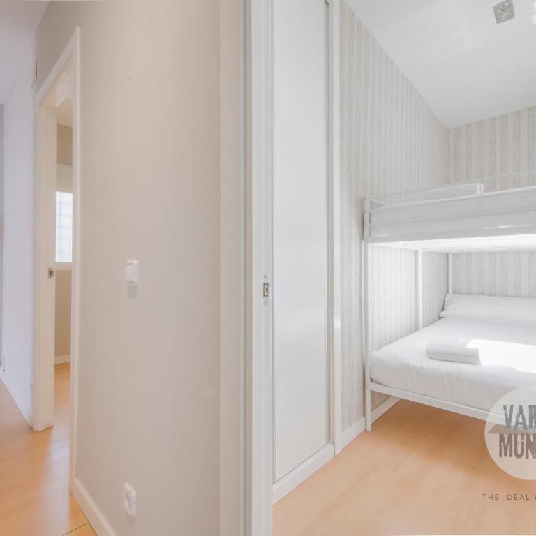Leon Urban Suites - Two-Bedroom Apartment - 12