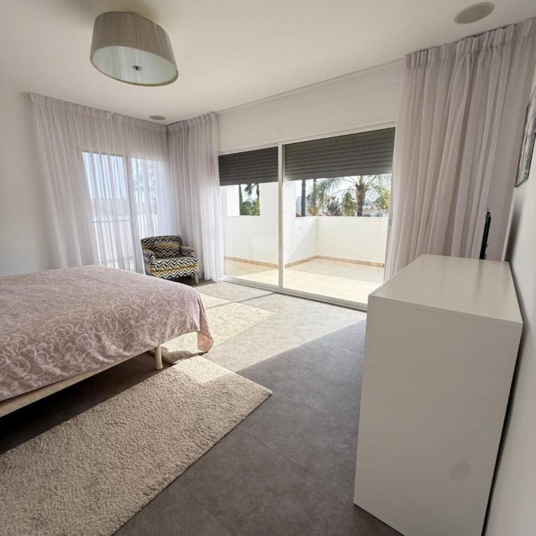 Stunning and luxury Villa in Marbella-Atalaya - 250m to GC Atalaya, 2x 18 holes and very close to the beach of San Pedro de Alcántara and Puerto Banus or Puente Romano - Villa Deluxe - 37