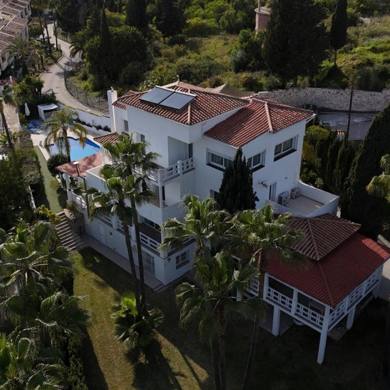 Stunning and luxury Villa in Marbella-Atalaya - 250m to GC Atalaya, 2x 18 holes and very close to the beach of San Pedro de Alcántara and Puerto Banus or Puente Romano - Villa Deluxe - 12