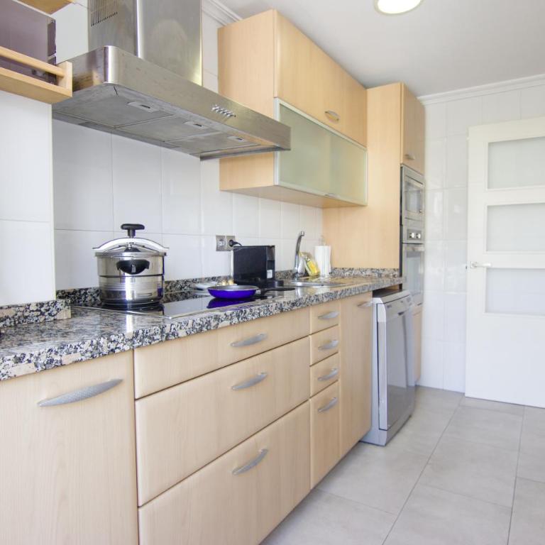 RentalSevilla López de Gomara II - Apartamento de 2 dormitorios - 16