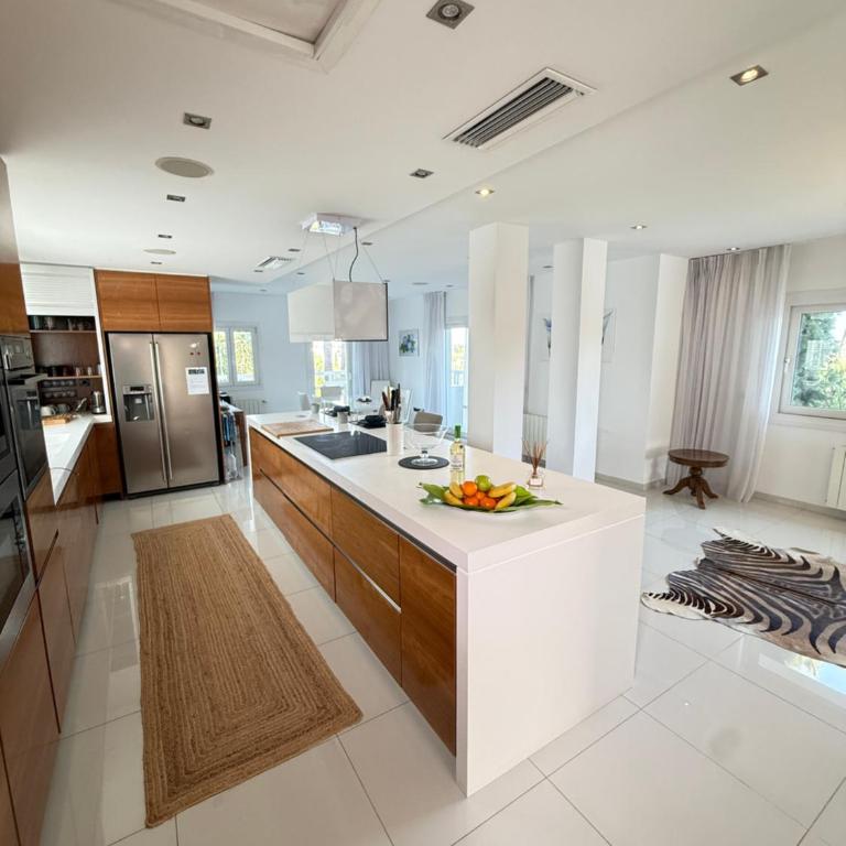 Stunning and luxury Villa in Marbella-Atalaya - 250m to GC Atalaya, 2x 18 holes and very close to the beach of San Pedro de Alcántara and Puerto Banus or Puente Romano - Villa Deluxe - 59
