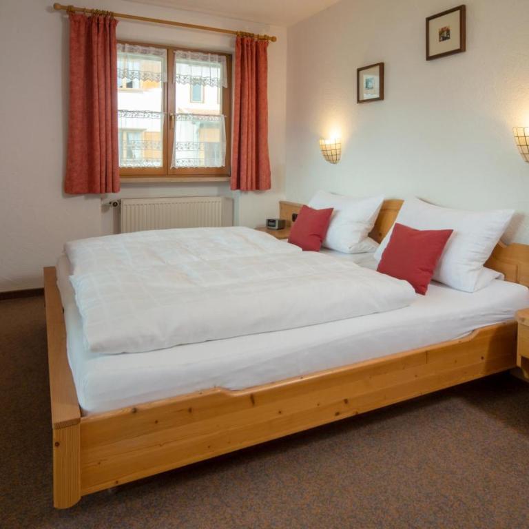 Allgäuer Bergblick - Apartment mit Balkon - 8