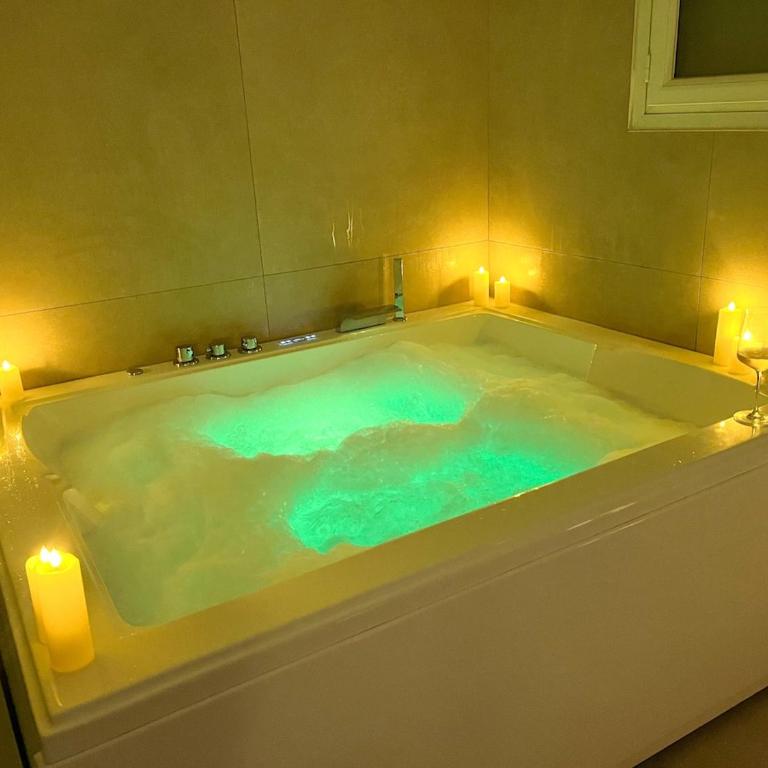Romantique Room avec bain - Appartamento con 1 Camera da Letto - 13