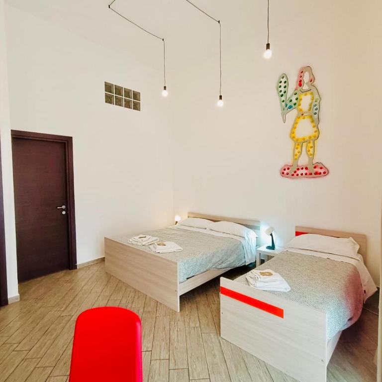 Cortile dei Giusti - Combo Guesthouse - Twin Room with Private Bathroom - 8