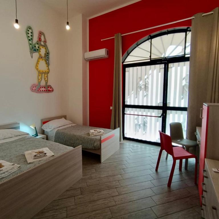 Cortile dei Giusti - Combo Guesthouse - Twin Room with Private Bathroom - 11