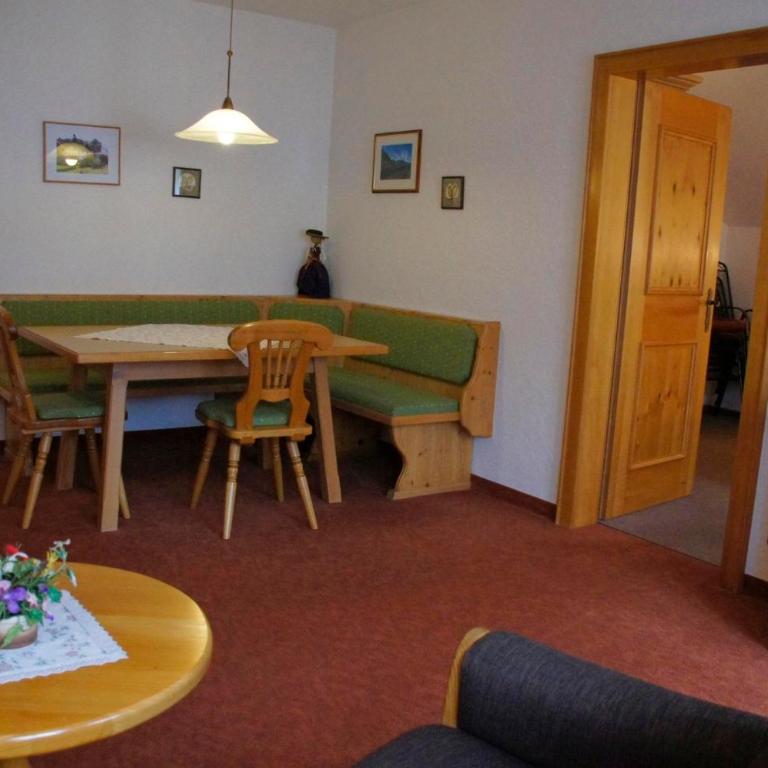 Allgäuer Bergblick - Studio mit Dusche - 3