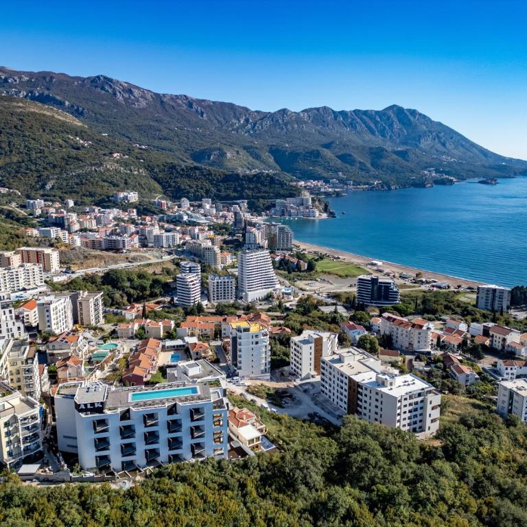 Sunshine Appartement Budva - One-Bedroom Apartment - 2