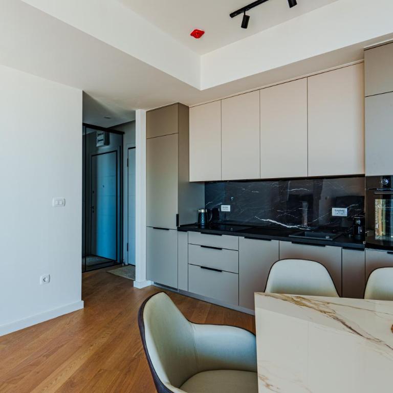 Sunshine Appartement Budva - One-Bedroom Apartment - 4