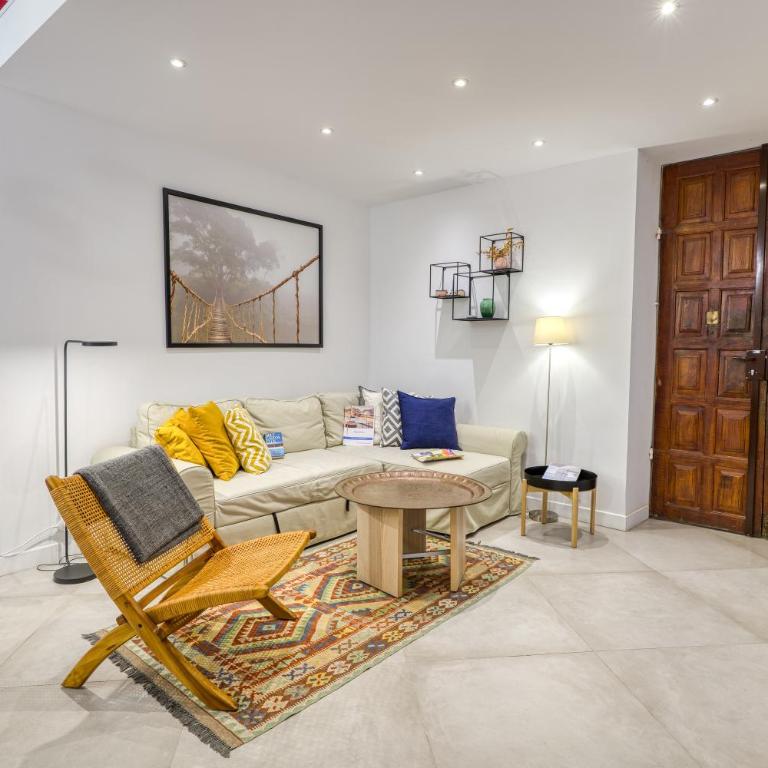 Two Levels Apt In Historical Building - Happy Rentals - Appartamento - 8