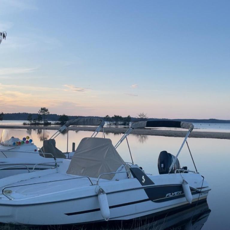 Villa 13 - En duplex jardin privé à 400m du lac - Casa con 2 Camere da Letto - 16