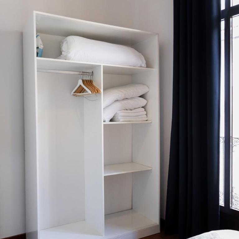 Up Town - One-Bedroom Apartment - 17